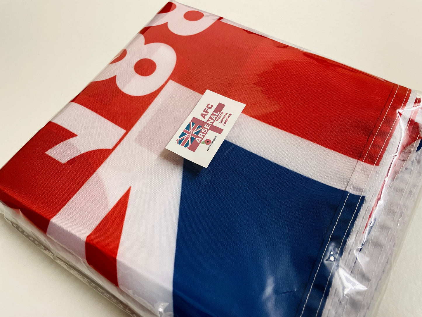 ARSENAL - 'NORTH LONDON POPPY' FLAG (AR06)