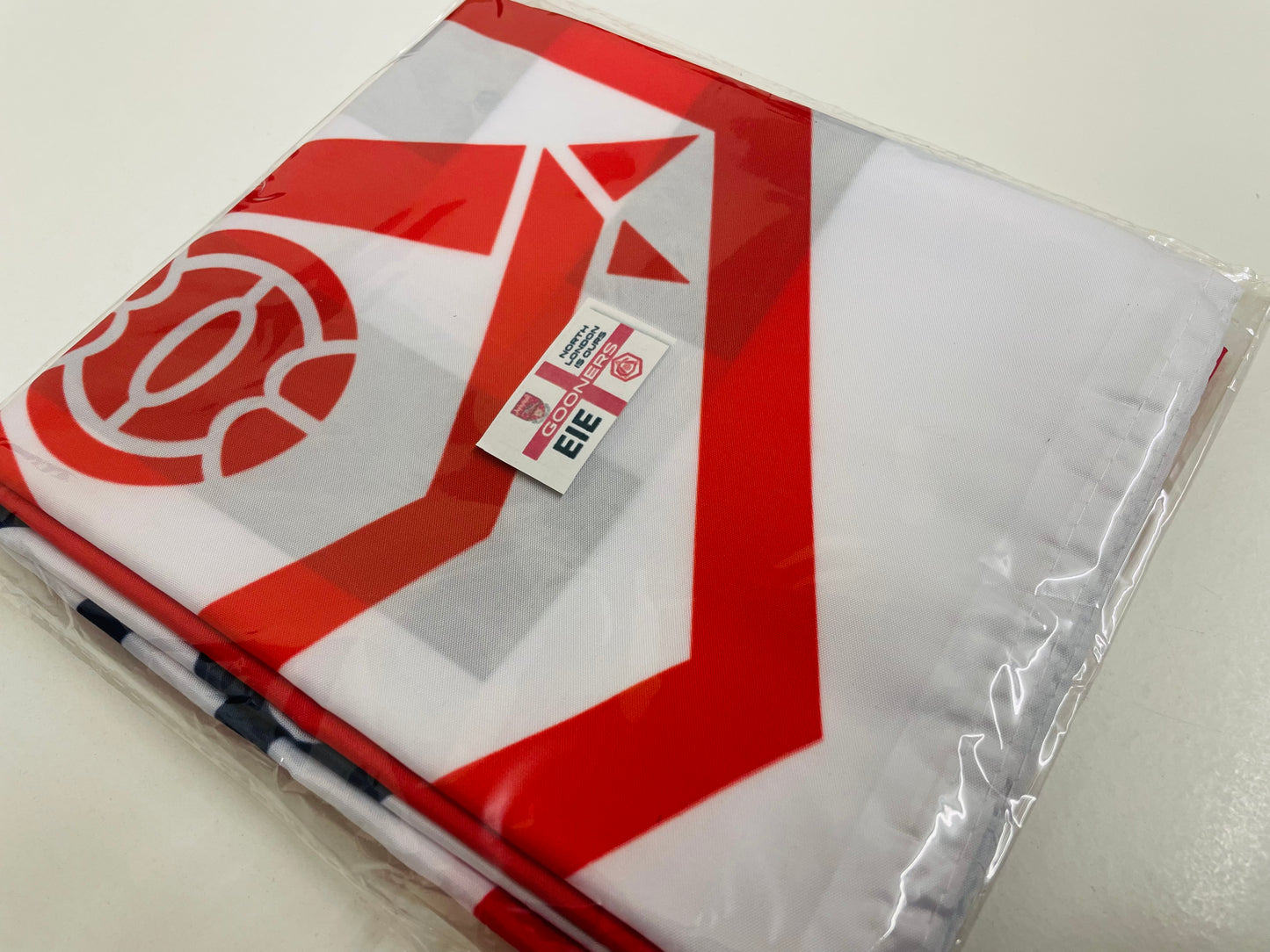 ARSENAL - 'GOONERS EIE ST GEORGE' FLAG (AR11)