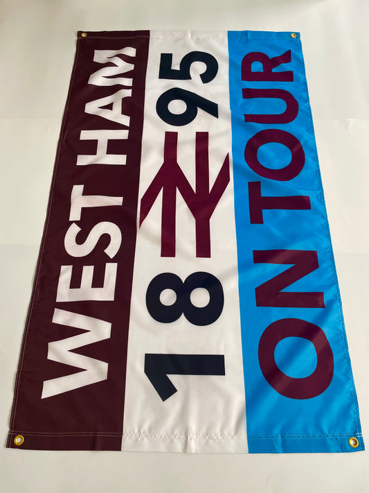 WEST HAM - 'ON TOUR 1895' FLAG (WES08)