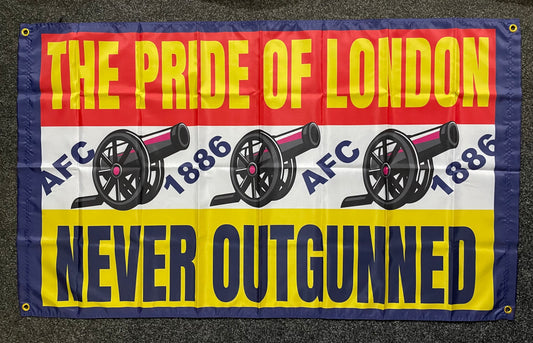 ARSENAL - 'NEVER OUTGUNNED' FLAG (AR02)
