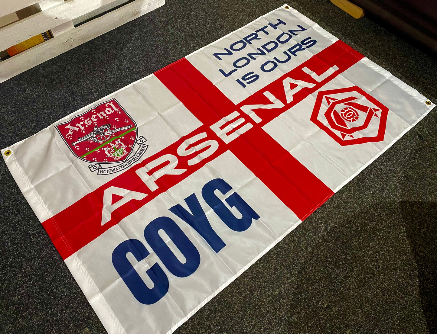 ARSENAL - 'COYG ST GEORGE' FLAG (AR12)