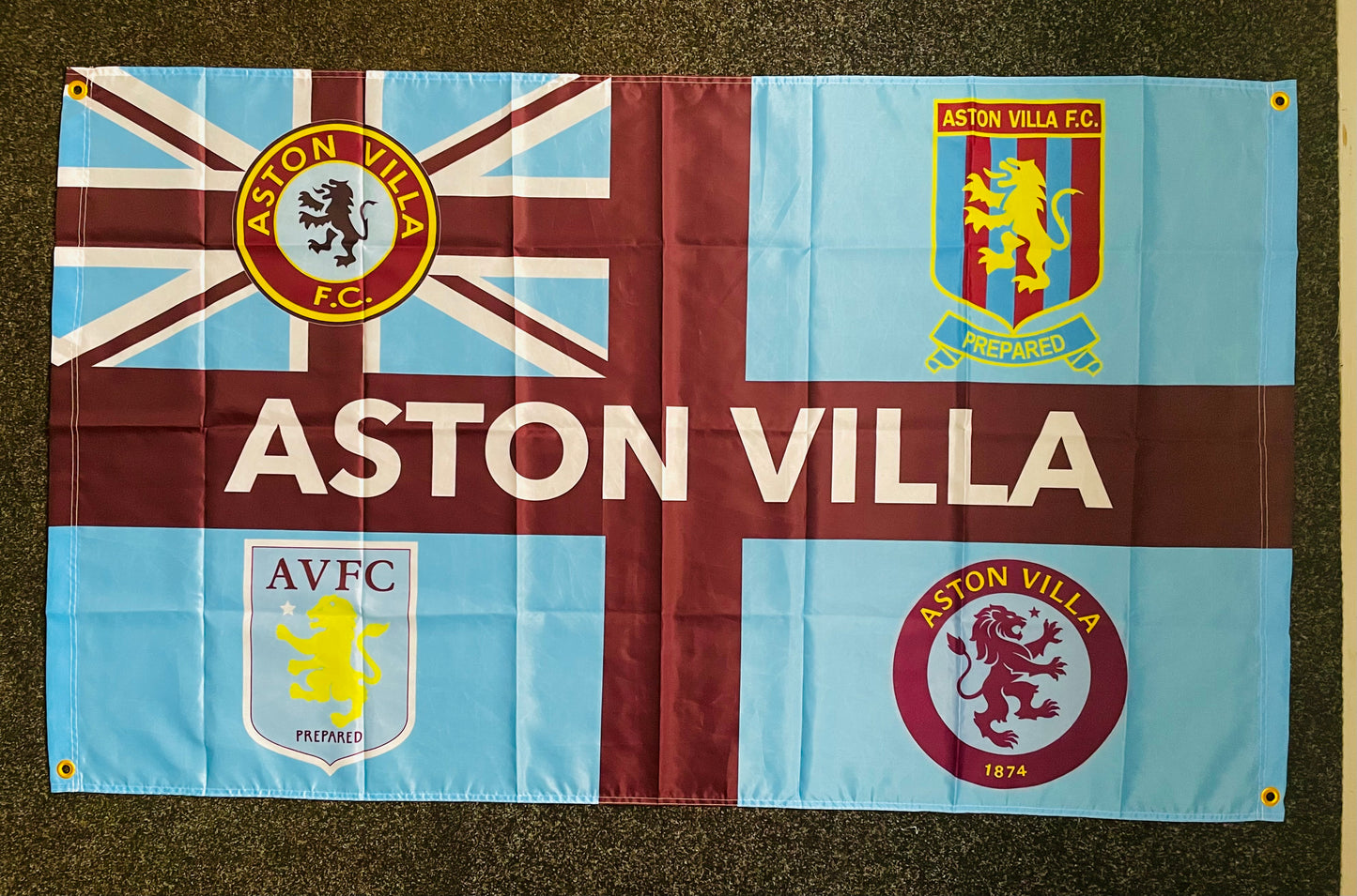VILLA - 'CLASSIC VILLA RETRO BADGES' FLAG LIGHT BLUE (VIL09)