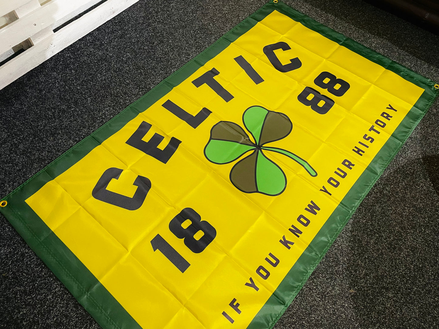 CELTIC - IF YOU KNOW YOUR HISTORY FLAG (YELLOW) CEL06