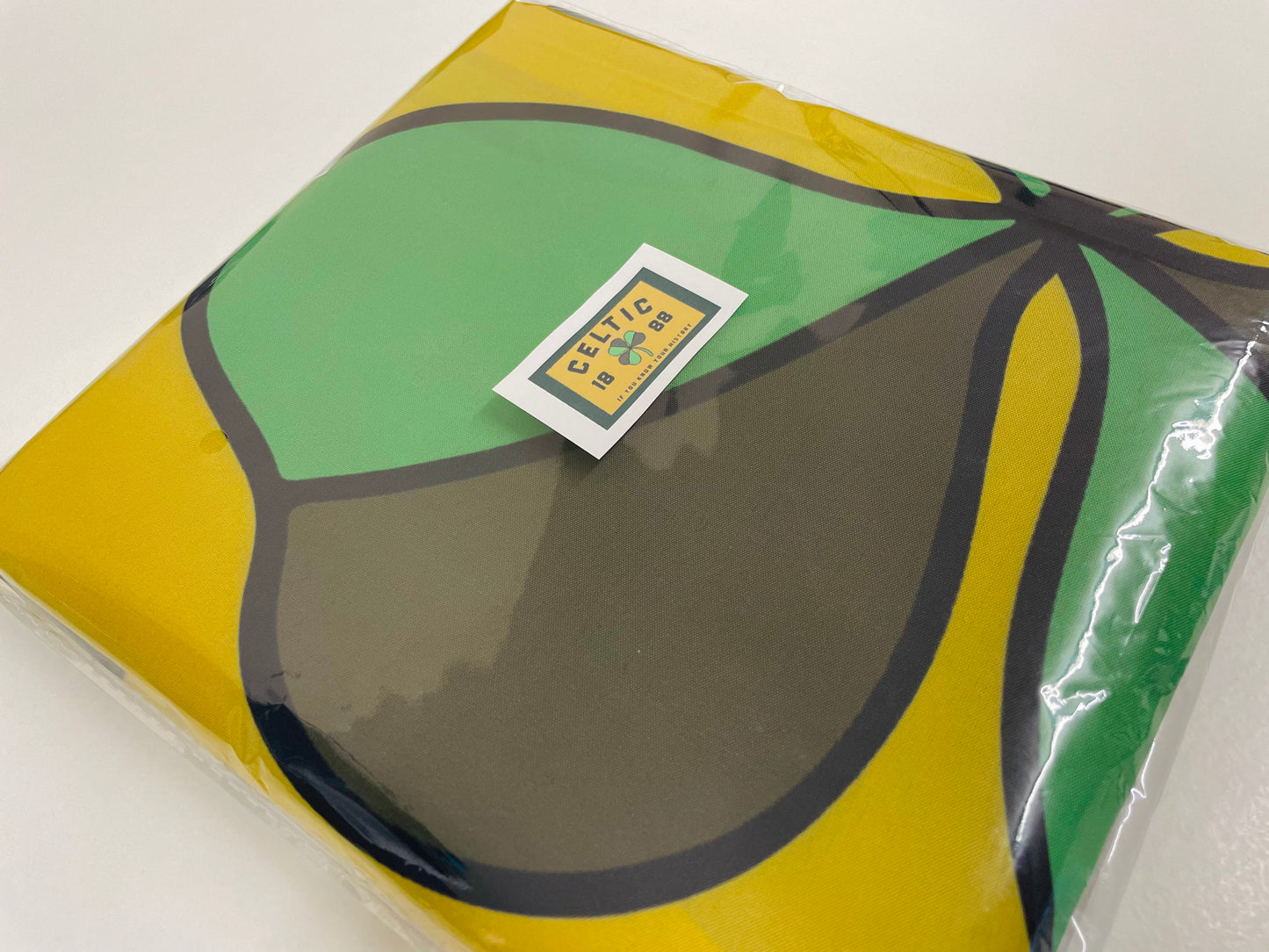 CELTIC - IF YOU KNOW YOUR HISTORY FLAG (YELLOW) CEL06