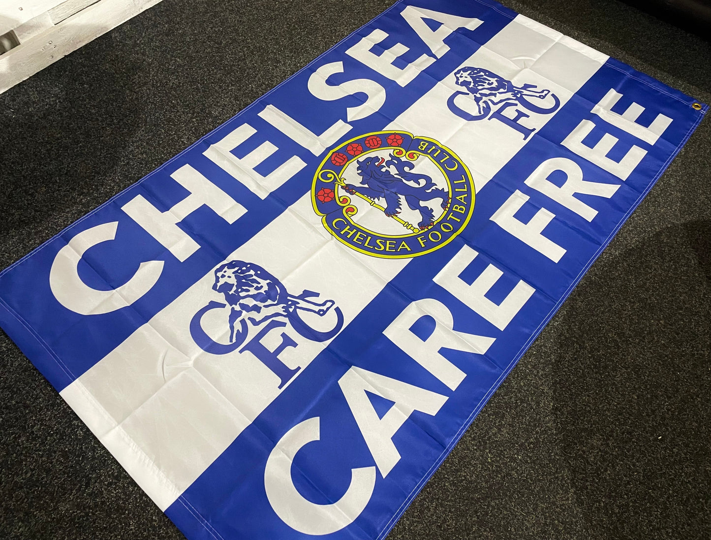 CHELSEA - CARE FREE FLAG (CHEL16)