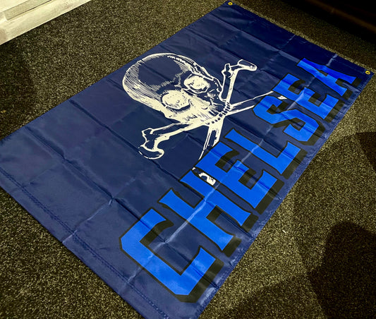 CHELSEA - OLD SCHOOL CROSSBONES FLAG (CHEL03)