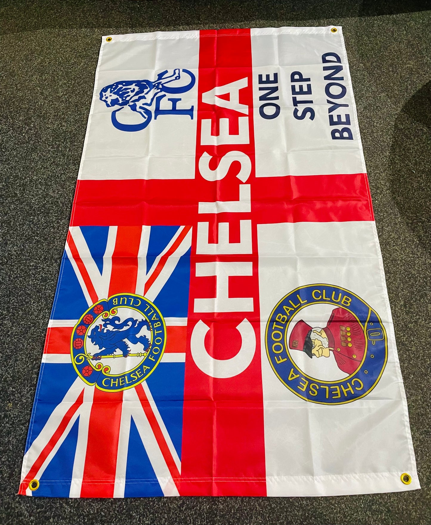 CHELSEA - ONE STEP BEYOND FLAG (CHEL05)
