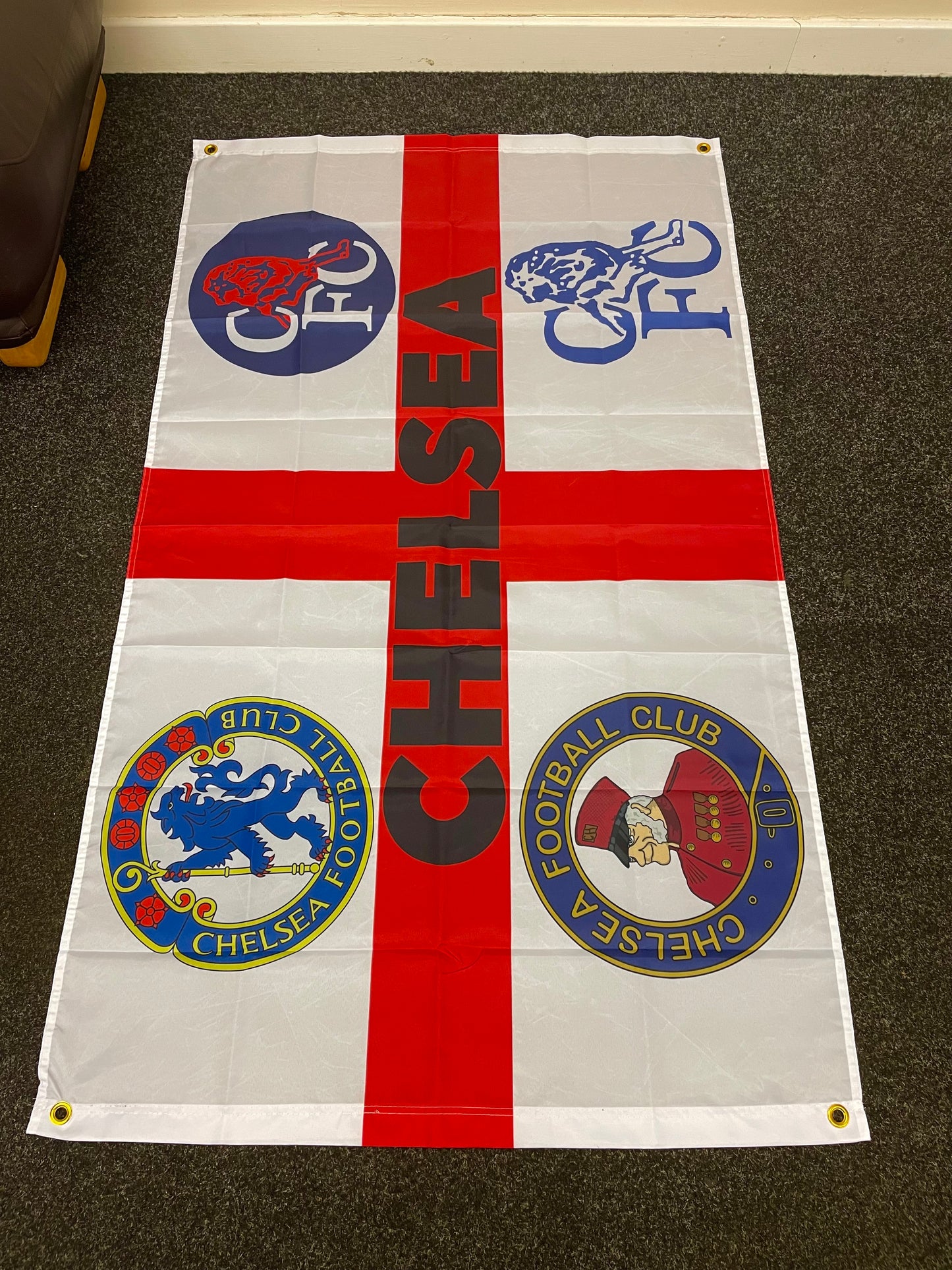 CHELSEA - RETRO BADGES ST GEORGE FLAG (CHEL11)
