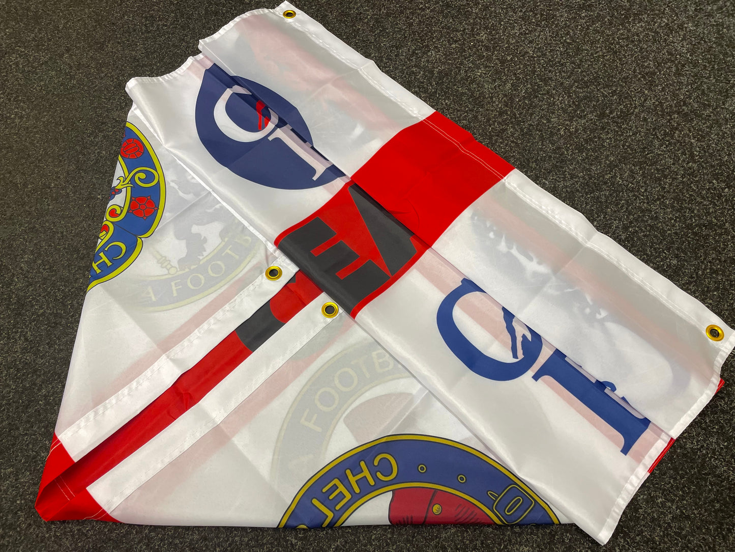 CHELSEA - RETRO BADGES ST GEORGE FLAG (CHEL11)