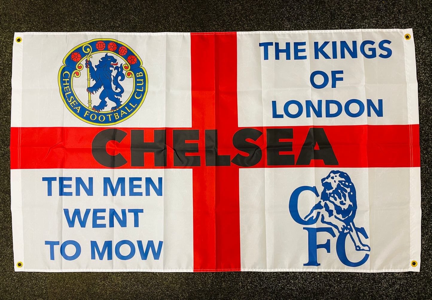 CHELSEA - TEN MEN WENT TO MOW ST GEORGE FLAG (CHEL15)