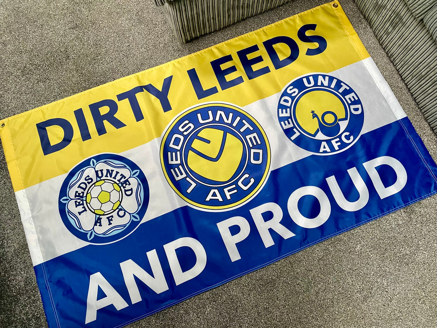 DIRTY LEEDS AND PROUD FLAG (LU49)