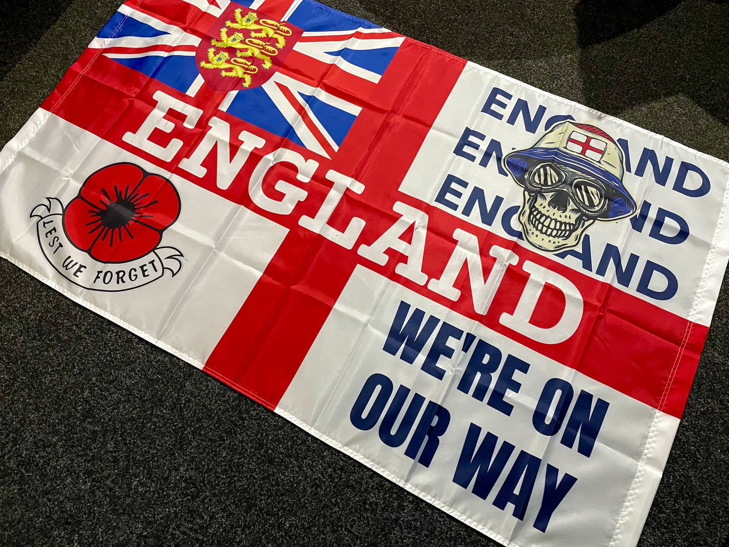 ENGLAND - 'ON OUR WAY' ST GEORGE CROSS FLAG (ENG01)