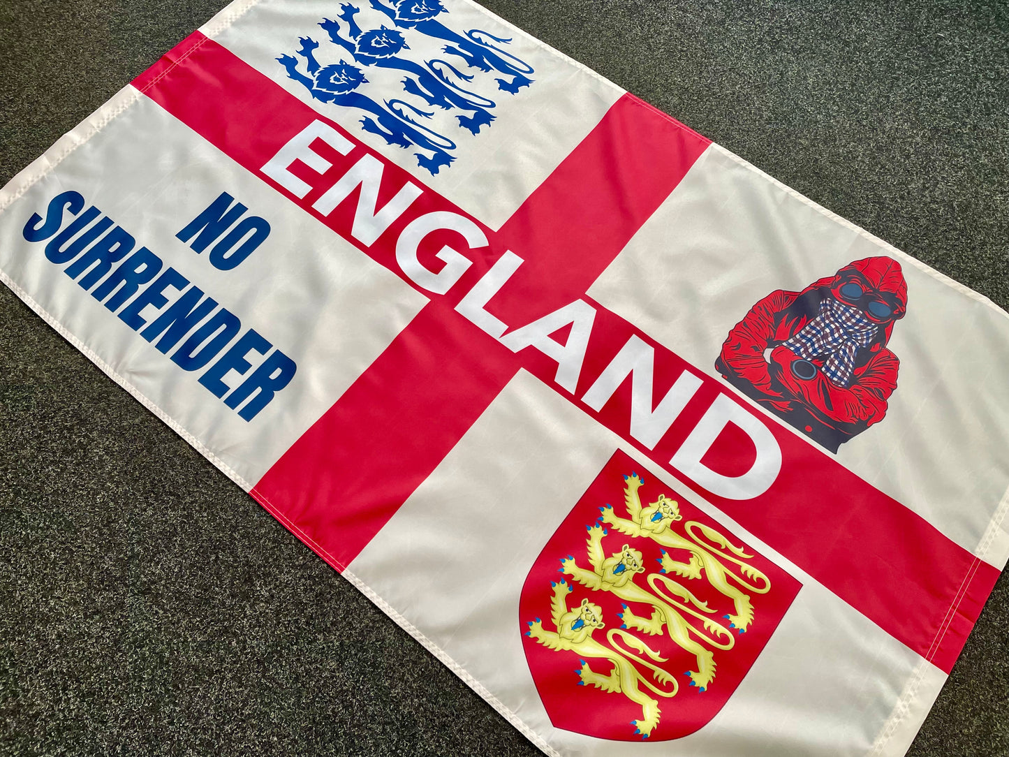 ENGLAND - AQUA MIG RED CASUAL FLAG (ENG11)