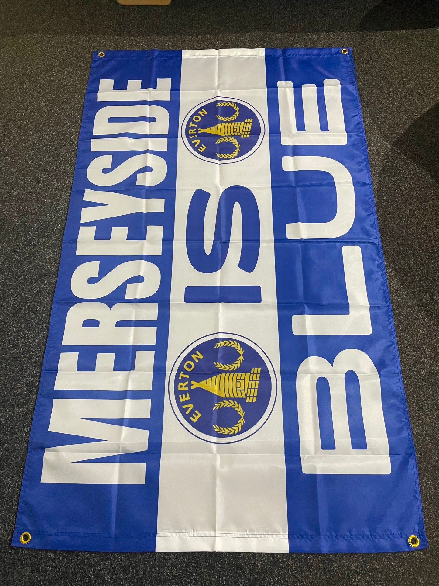 EVERTON - MERSEYSIDE IS BLUE FLAG EV04