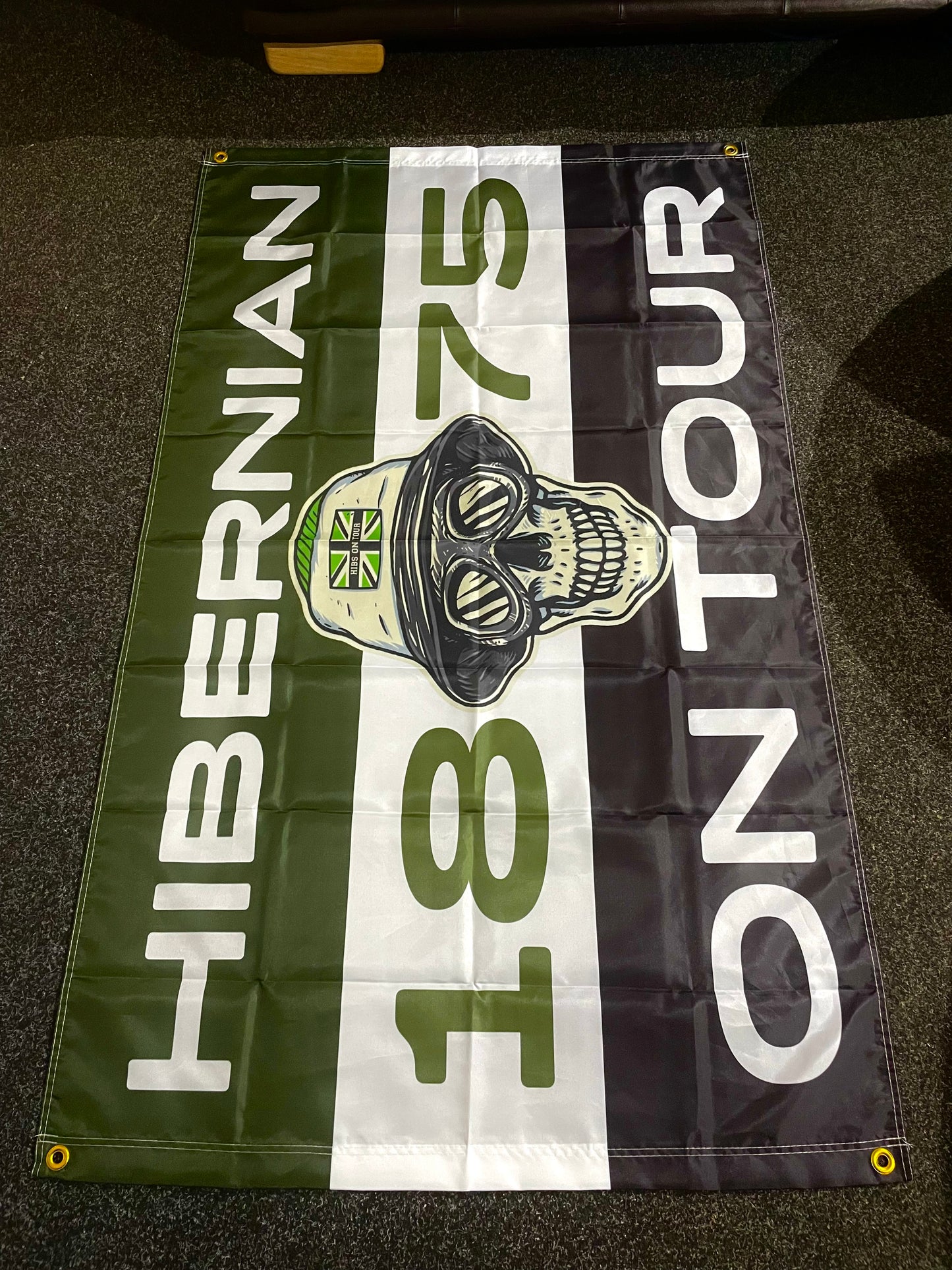 HIBERNIAN - HIBS MILLE MIGLIA SKULL FLAG HIB06