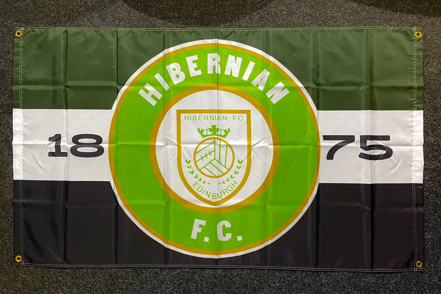 HIBERNIAN - RETRO 1875 FLAG (HIB10)