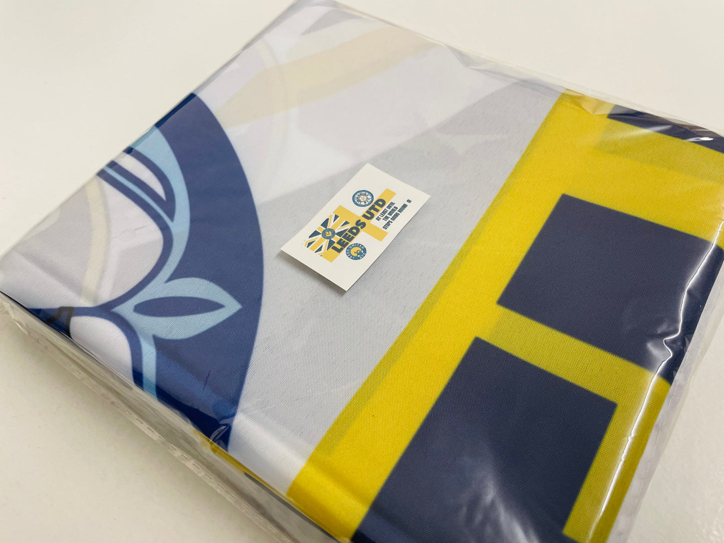 LEEDS - 'AT LEAST UNTIL' FLAG - WHITE (LU32)