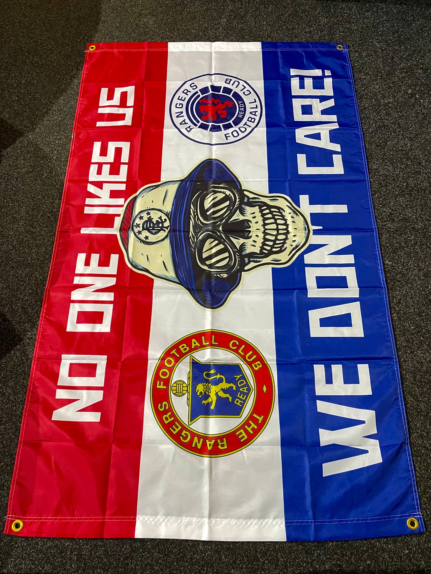 RANGERS - NO ONE LIKES US FLAG (RAN01)