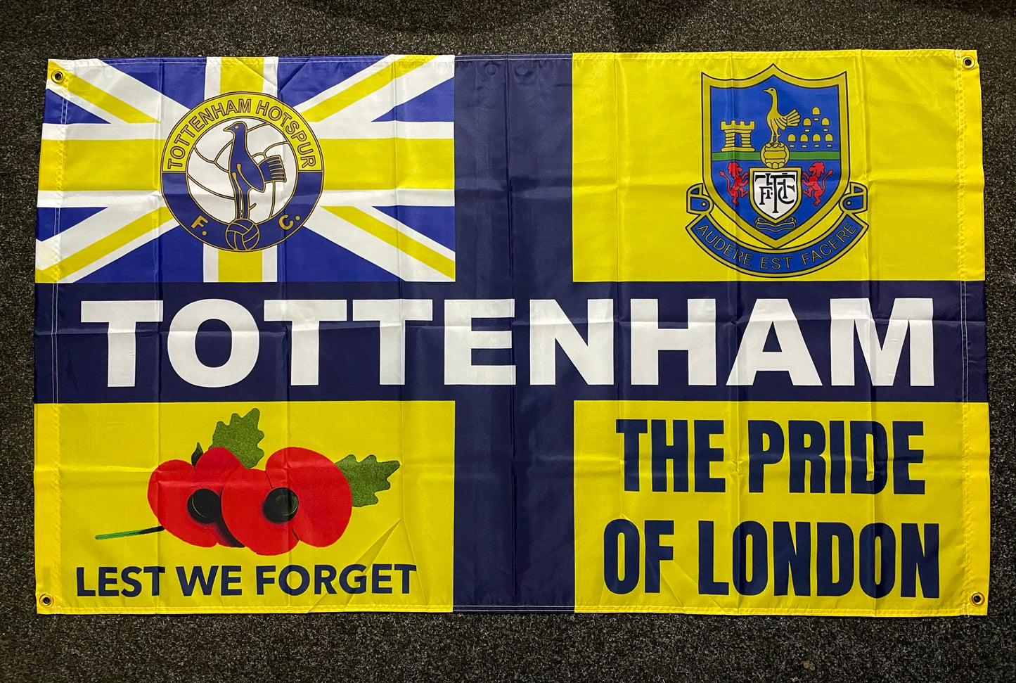 TOTTENHAM - PRIDE OF LONDON FLAG - YELLOW (TOT05)