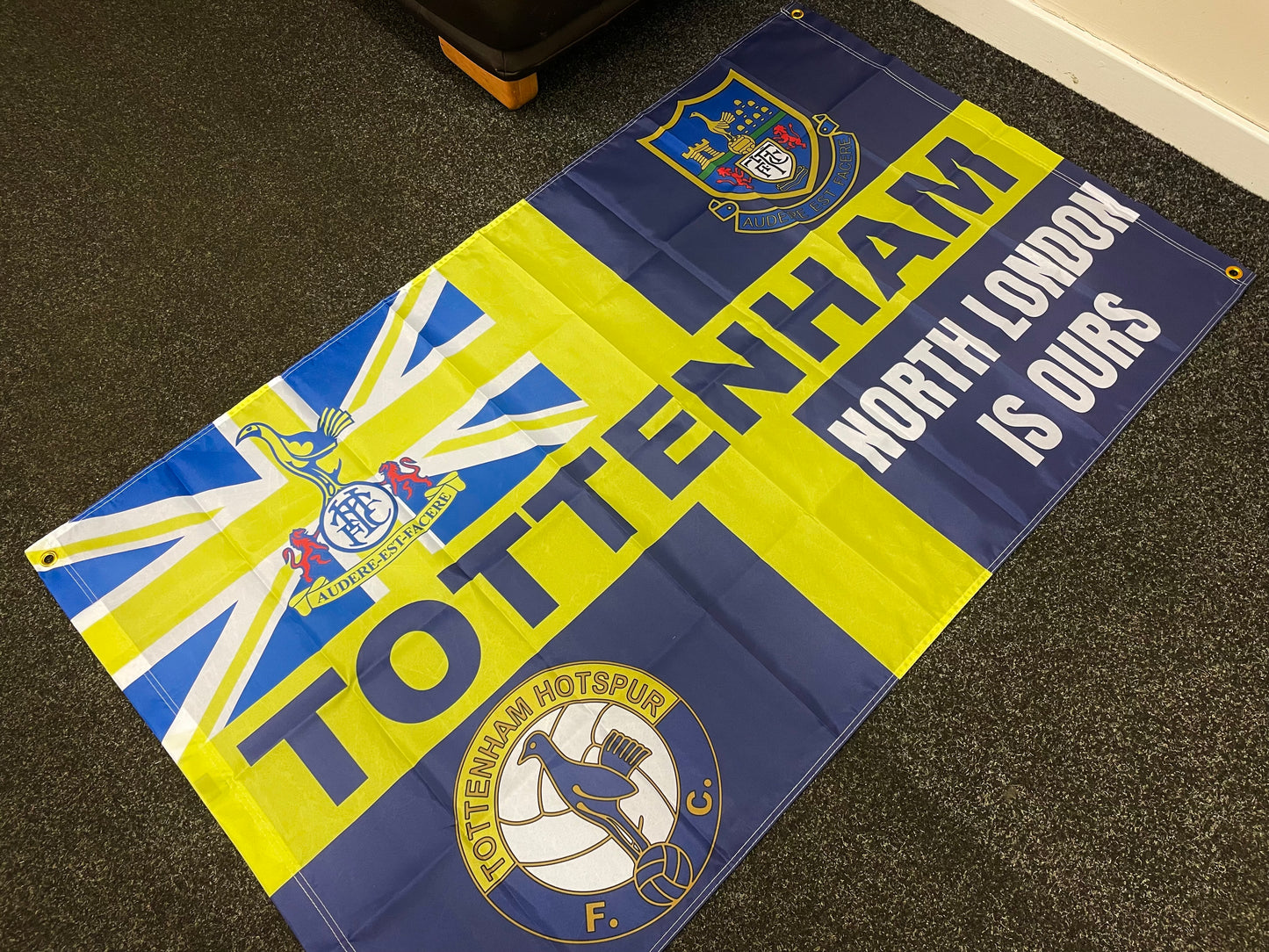 TOTTENHAM - NORTH LONDON IS OURS FLAG - NAVY (TOT12)