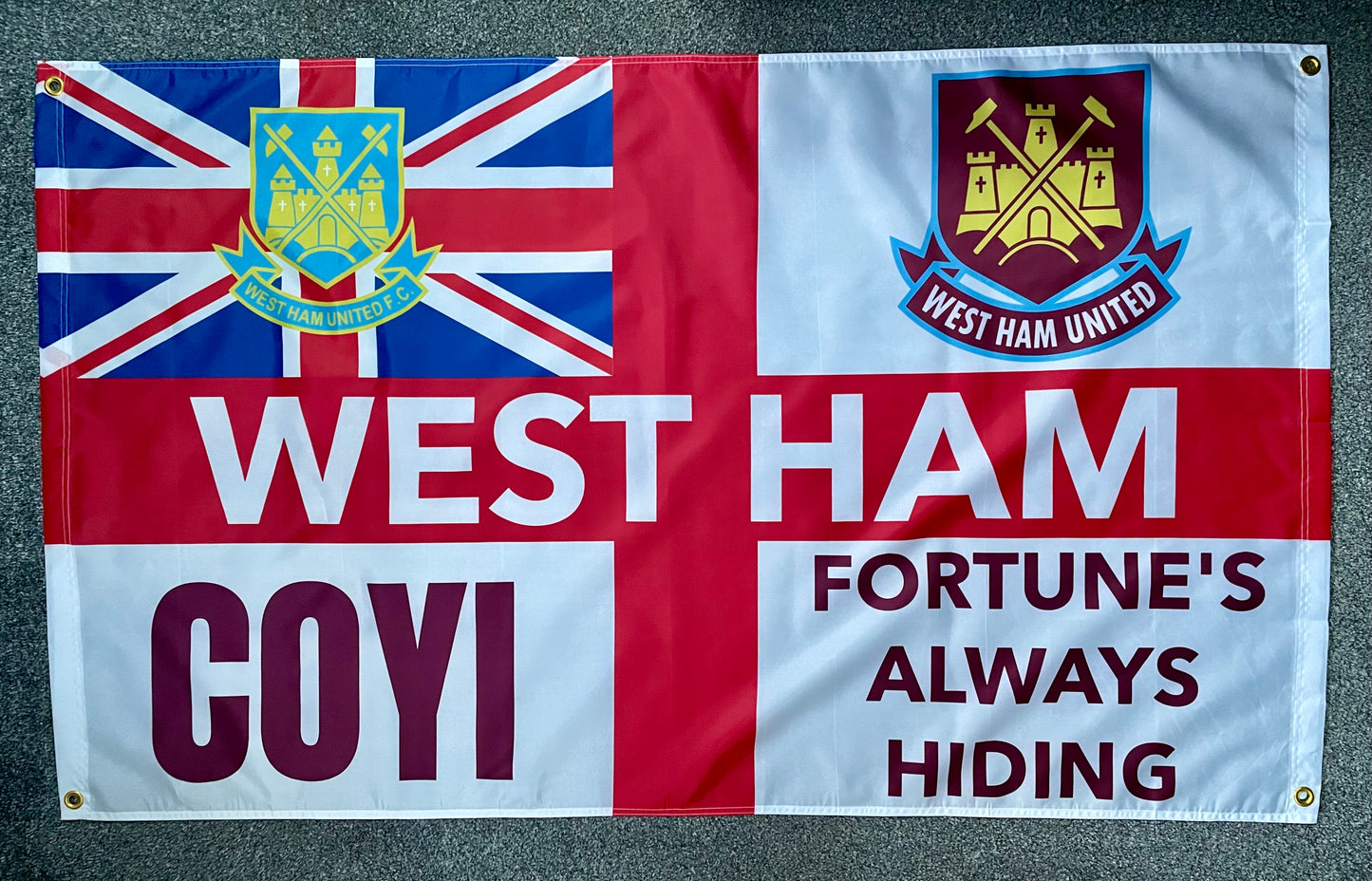 WEST HAM - 'FORTUNE'S ALWAYS HIDING' FLAG (WES26)