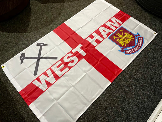 WEST HAM - 'RETRO BADGES ST GEORGE' FLAG (WES01)